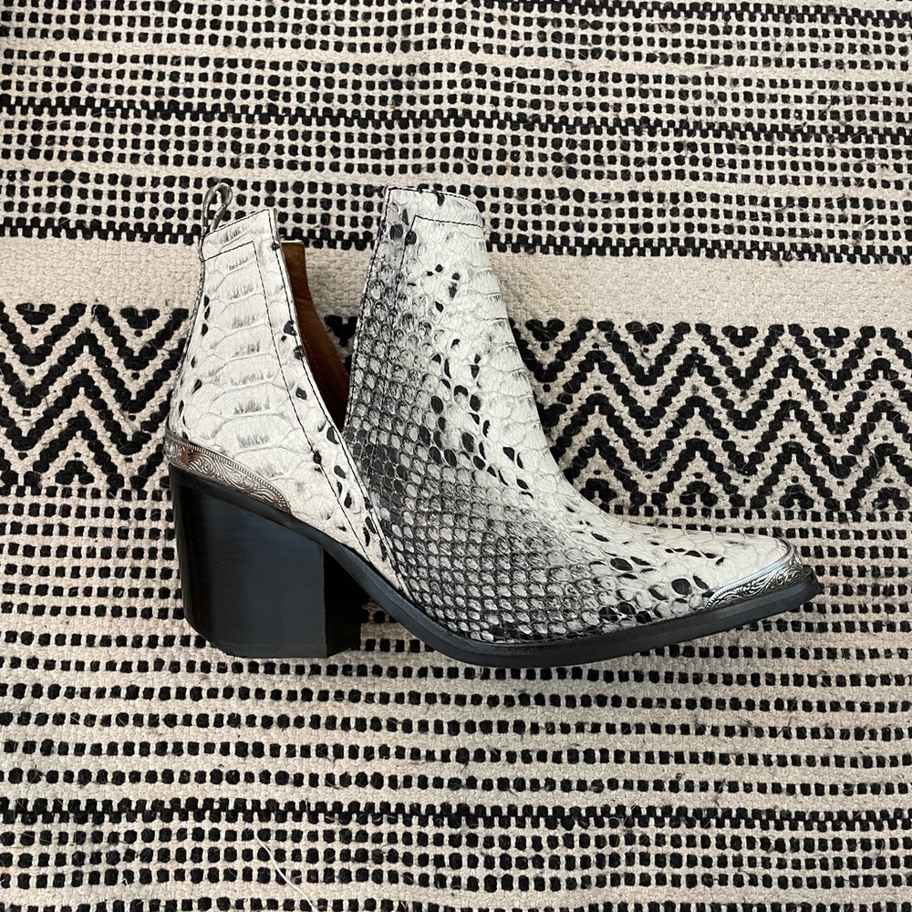 Jeffery Campbell Cromwell bootie
